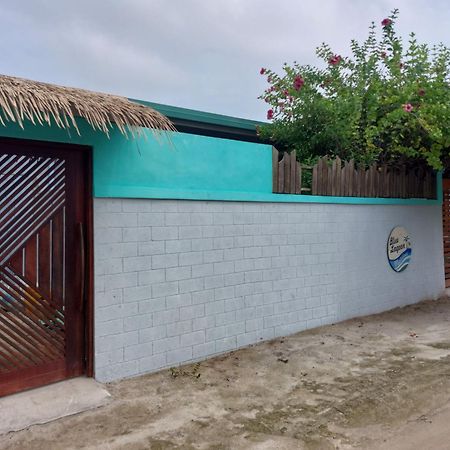 Emzaz Blue Lagoon Ugoofaaru Exterior photo
