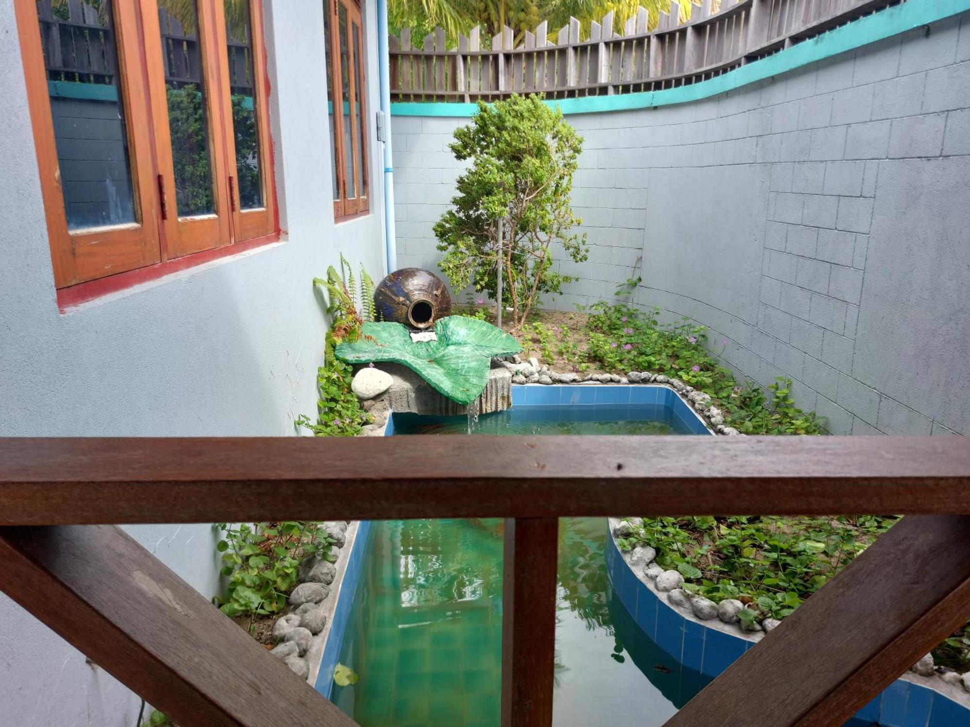 Emzaz Blue Lagoon Ugoofaaru Exterior photo